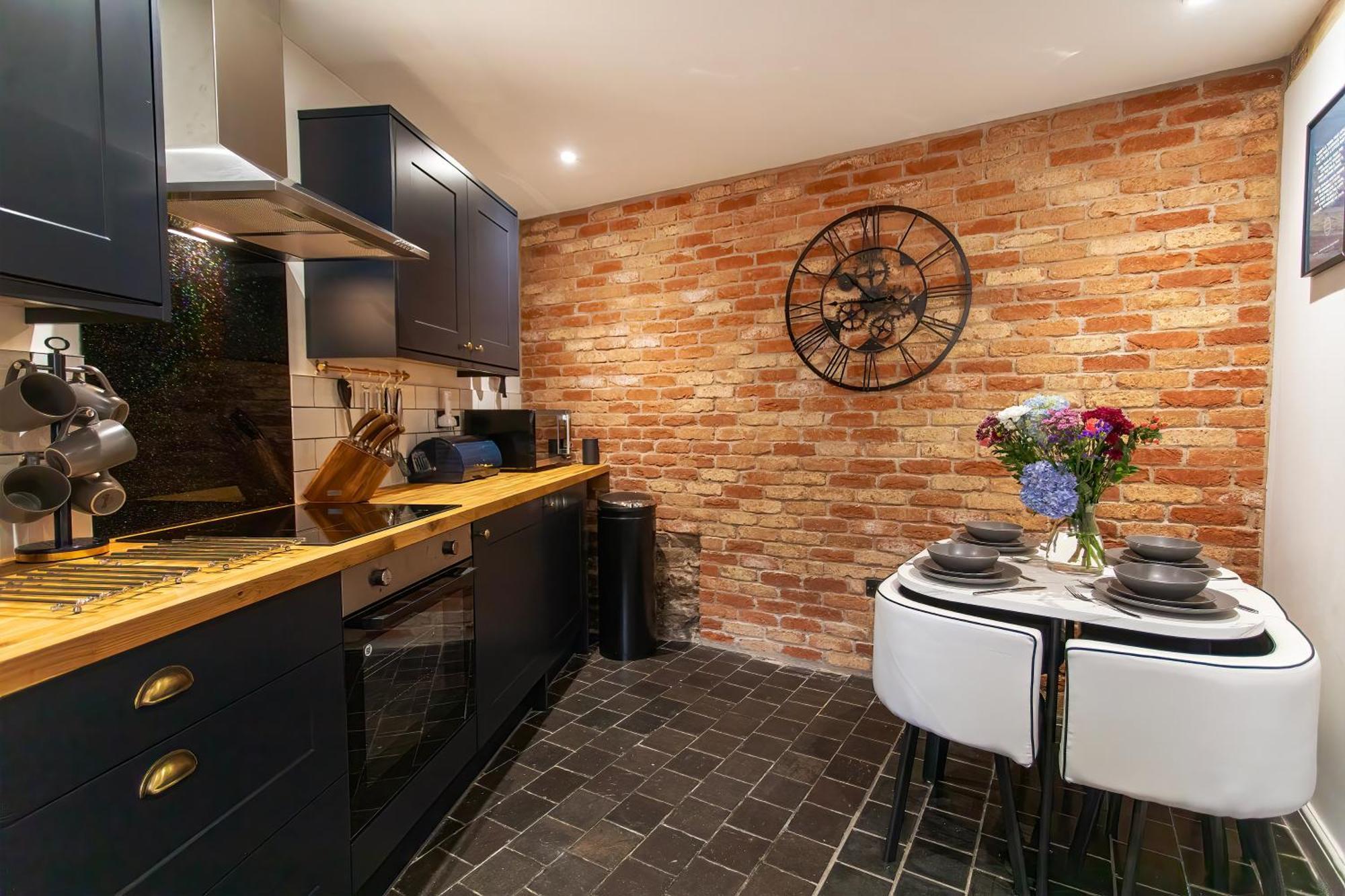 Stunning Ashbourne Town Centre Cottage Near Alton Towers Peak District Derbyshire Ashbourne (Derbyshire) Exterior foto